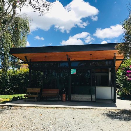 Hotel & Golf Isak Aeropuerto Rionegro Exterior photo