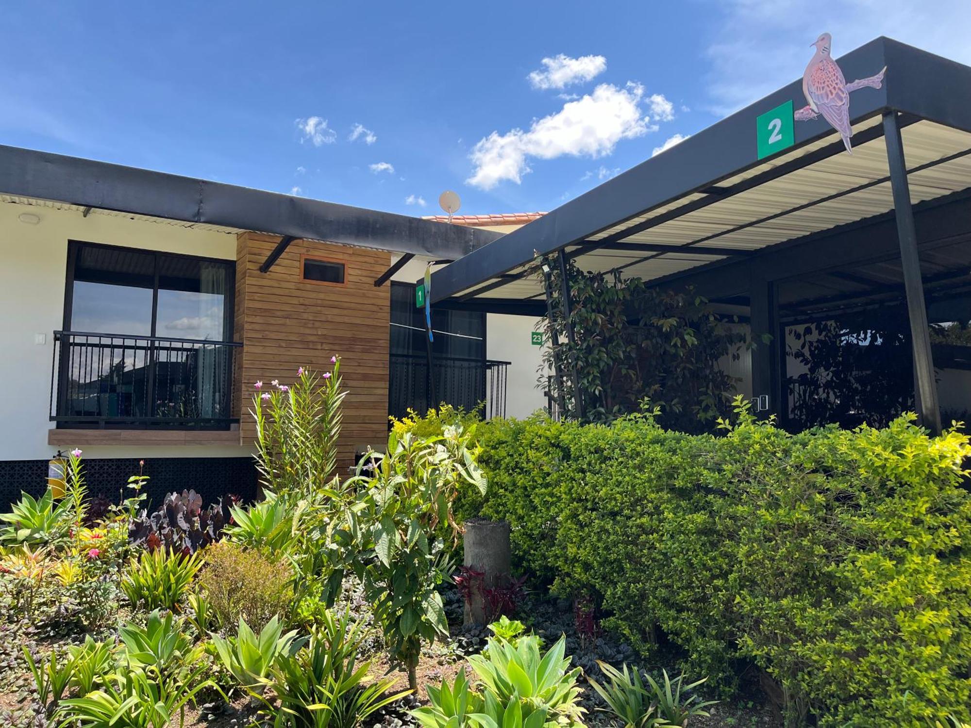Hotel & Golf Isak Aeropuerto Rionegro Exterior photo